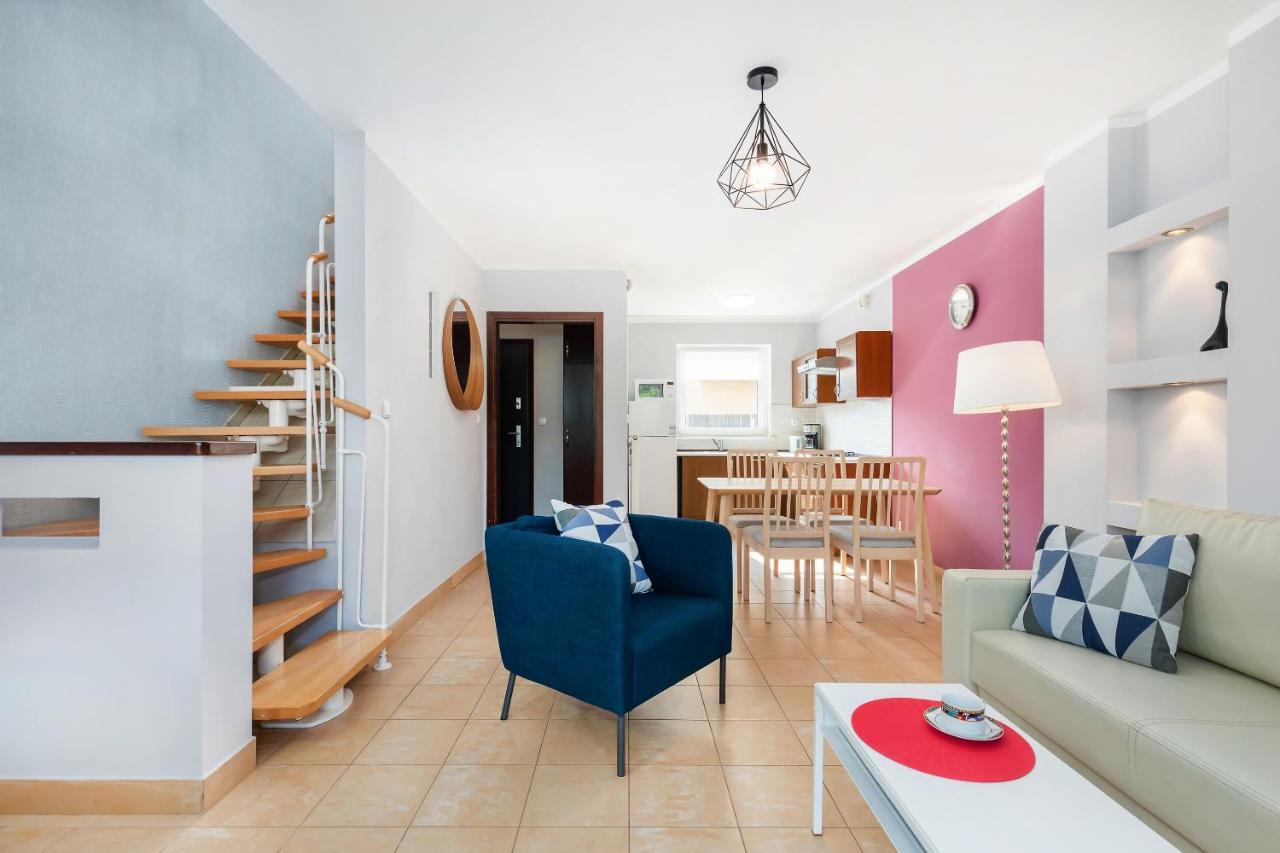 Ferienwohnung Oscar Rewal Exterior foto